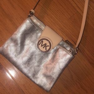 Michael Kors Crossbody